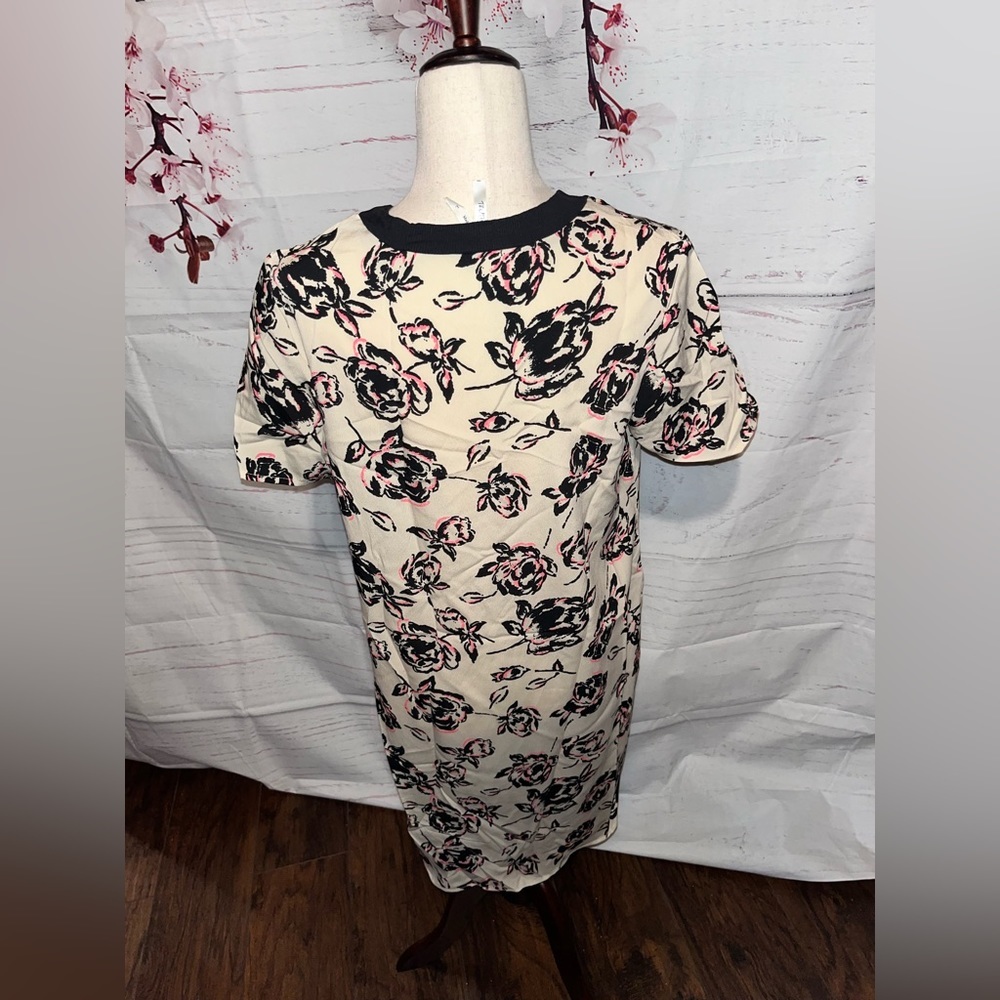 Truth Dress - Picture 4 of 6